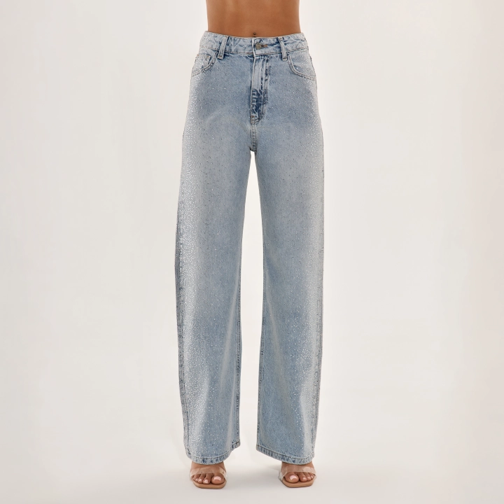 720-square-N-25 Ice-blue-jeans
